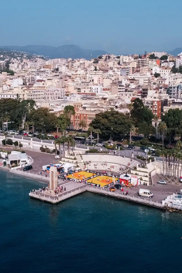 Home Arena Reggio d'intorno a Casa Vacanza Dimora Pescatori
